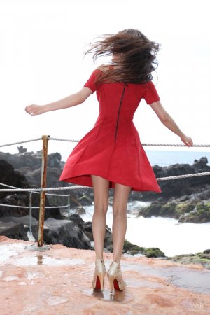 0005-11 thefappeningblog.com.jpg