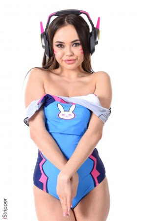 0013-04 thefappeningblog.com.jpg