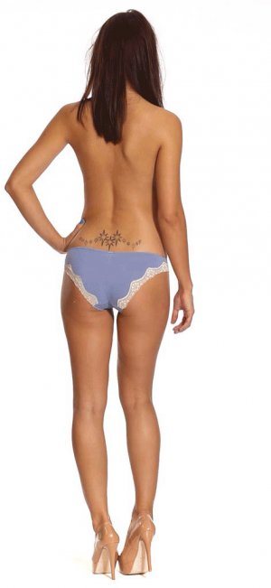 Rosie Jones 360 GIF 01_0019_Capa 16.jpg