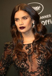 Sara Sampaio Photos 9 thefappeningblog.com.jpg
