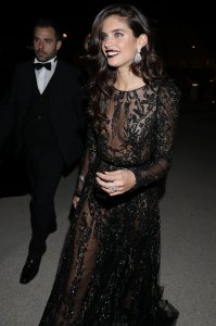 Sara Sampaio Sexy Photos 3 thefappeningblog.com.jpg