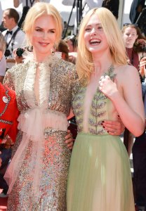 Elle Fanning Sexy 13 thefappeningblog.com.jpg