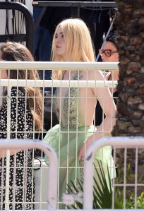 Elle Fanning Sexy 33 thefappeningblog.com.jpg