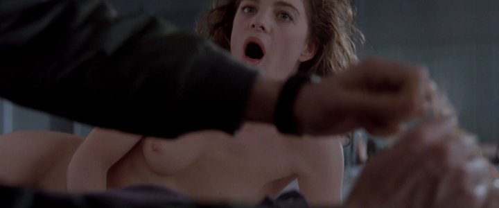 Body Snatchers (1993).mp4_snapshot_01.13.59.009.jpg