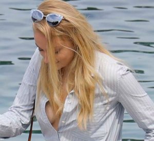 Sophie Turner Sexy 3 thefappeningblog.jpg