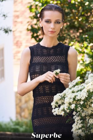 0002-01 thefappeningblog.com.jpg