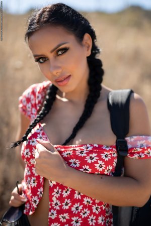 0001-01 thefappeningblog.com.jpg