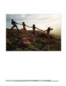 Rebekah Underhill, Jennifer Humphrey, Sasha Knevezic & Kelly Cunningham Naked 12.jpg