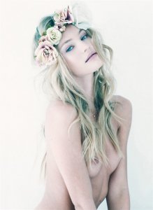 Candice Swanepoel Naked 19.jpg