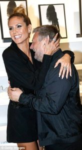 Heidi Klum Nude & Sexy 19 thefappeningblog.com.jpg