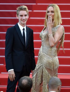 Uma Thurman Sexy 25 thefappeningblog.com.jpg