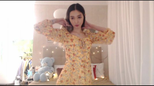 Onlyfans Chav Imogen Lucy Holland Dick Riding - Girls Squirt.mp4_000004266.jpg