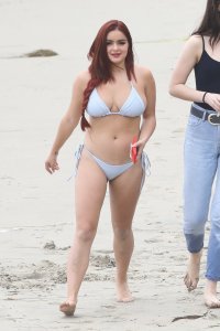 Ariel Winter Sexy Bikini 13 thefappeningblog.com.jpg