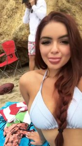 Ariel Winter snaps 6 thefappeningblog.com.jpg