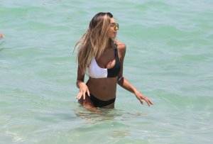 Jasmine Tosh Sexy 21 thefappeningblog.com.jpg