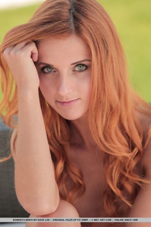 roberta-berti-isteyi-15 thefappeningblog.com.jpg