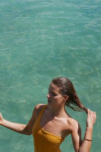 Fanny Francois Sexy & Topless 9 thefappeningblog.com.jpg