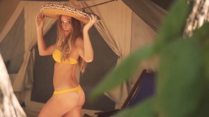 Hannah Jeter Sexy scr 16 thefappeningblog.com.jpg