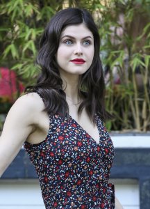 Alexandra Daddario Sexy 6 thefappeningblog.com.jpg