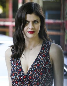 Alexandra Daddario Sexy 3 thefappeningblog.com.jpg