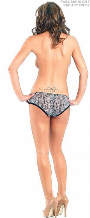 Rosie Jones 360 GIF 01_0015_Capa 19.jpg