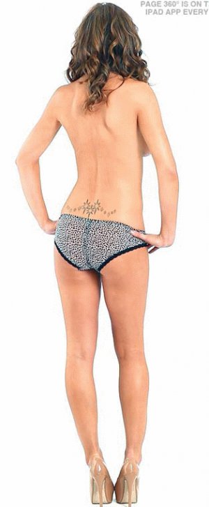 Rosie Jones 360 GIF 01_0018_Capa 16.jpg