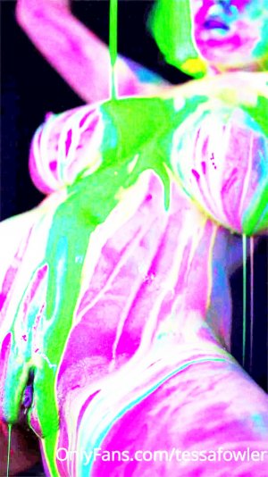 tessa fowler glowing 2023-01-30 6771.jpg