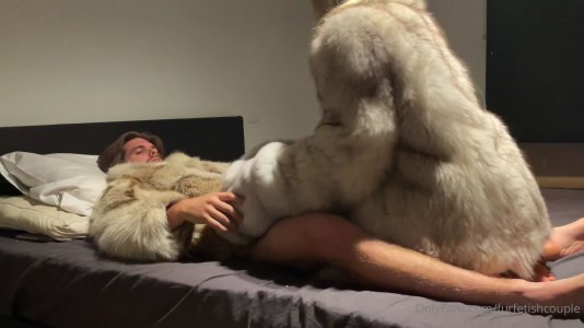 furfetishcouple-09-08-2021-2187945712-First fur sex in our new place П÷╔╟.mp4_000105480.jpg