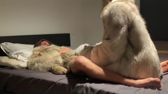 furfetishcouple-09-08-2021-2187945712-First fur sex in our new place П÷╔╟.mp4_000118535.jpg