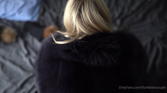 furfetishcouple-18-11-2020-1285196560-Hey guys New fur video and a bit of POV at the end Camer...jpg
