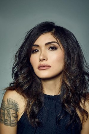 Daniella_Pineda.jpg