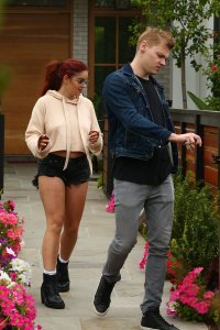 Ariel Winter 12 thefappeningblog.com.jpg