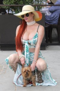 Phoebe Price Cleavage 6 thefappeningblog.com.jpg
