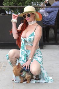 Phoebe Price Cleavage 4 thefappeningblog.com.jpg