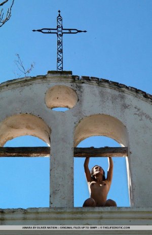 ainara-skyward-15 thefappeningblog.com.jpg