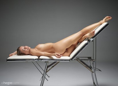 0001-13 thefappeningblog.com.jpg