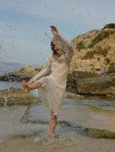 Julia Van Os Nude & Sexy 11 thefappeningblog.com.jpg