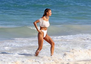 Sahara Ray Sexy 8 thefappeningblog.com.jpg