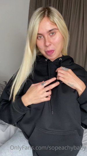 Onlyfans - sopeachybabe  (99).jpg