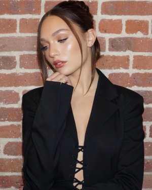 maddie Ziegler (8).jpg