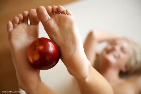 errotica-archives-vanessa-apples-08 thefappeningblog.com.jpg