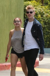 Ariel Winter Braless 5 thefappeningblog.com.jpg