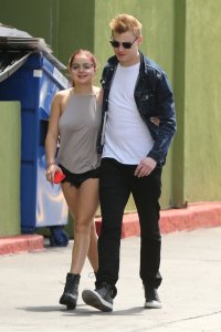 Ariel Winter Braless 19 thefappeningblog.com.jpg