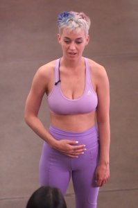Katy Perry Sexy workout 42 thefappeningblog.com.jpg