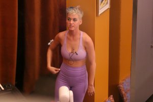 Katy Perry Sexy workout 82 thefappeningblog.com.jpg
