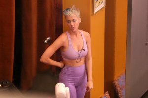 Katy Perry Sexy workout 85 thefappeningblog.com.jpg