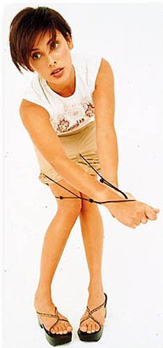 Natalie-Imbruglia-natalie-imbruglia-261104_234_500.jpg