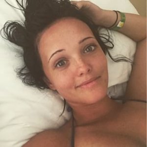 Britney Atwood Naked - Brittany Atwood alleged BJ pic leaked (Roman Atwood's wife) | Nude ...