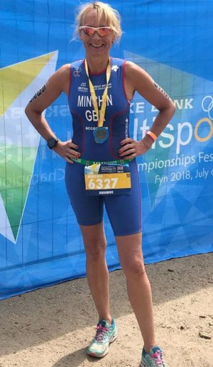 Louise-Minchin-BBC-Breakfast-star-has-competed-in-a-series-of-triathlons-2065418.jpg