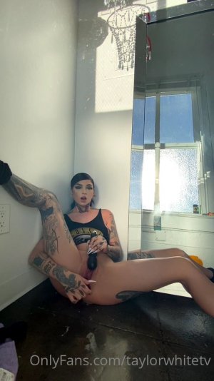 PPV_-_Taylor_white_taylorwhitetv_ppv_video_66.mp4_000429637.jpg